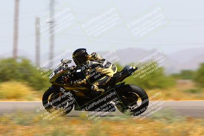 media/Apr-30-2023-CRA (Sun) [[020fcf5d43]]/Race 2-600 Expert Supersport/